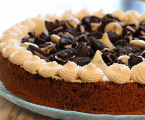 Cookies and Cream Cookie Cake