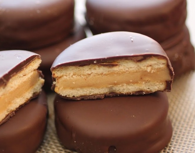 Chocolate-Dipped PB Cookie Dough Ritzies