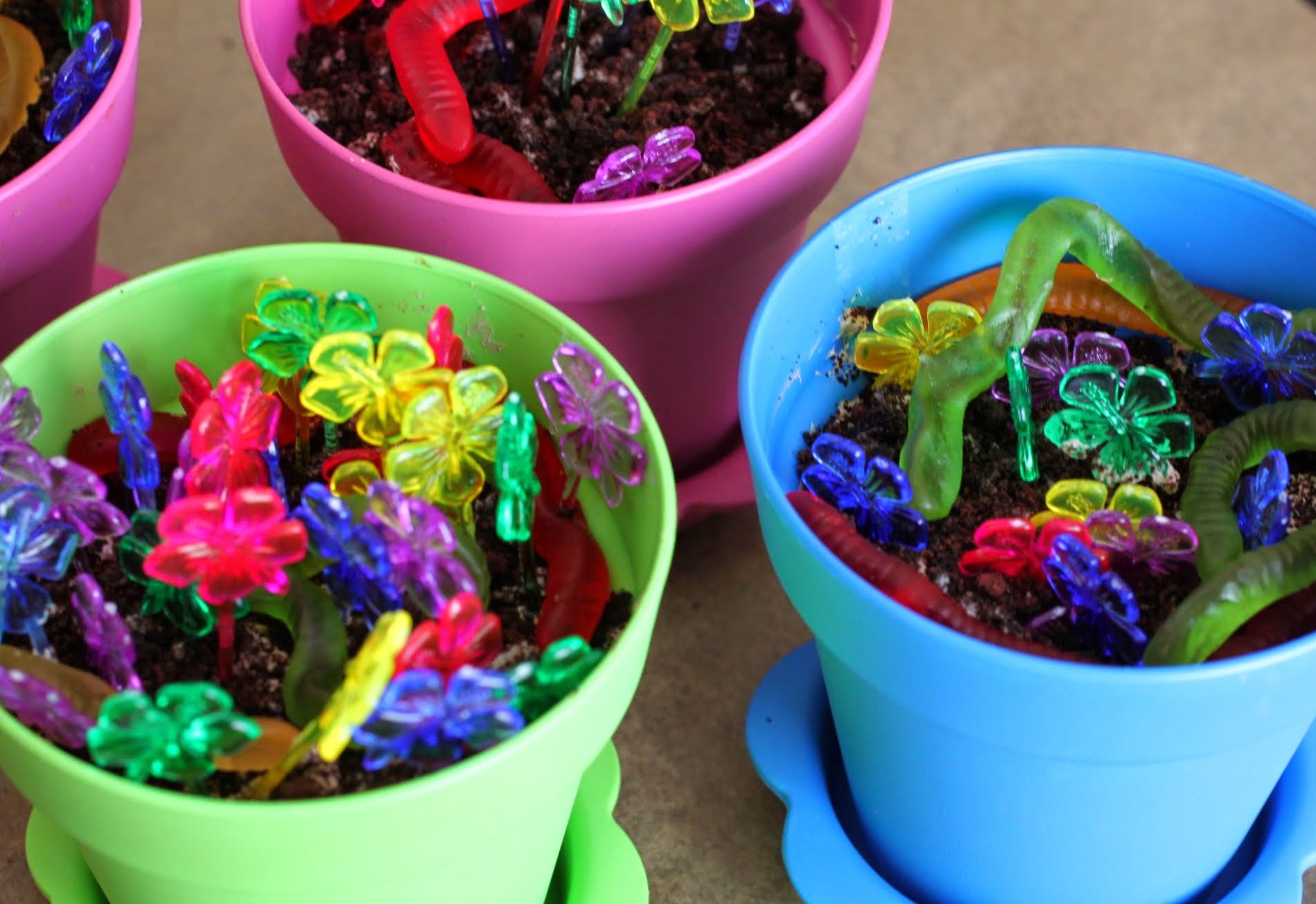 Cookies And Cream Mousse Flowerpots